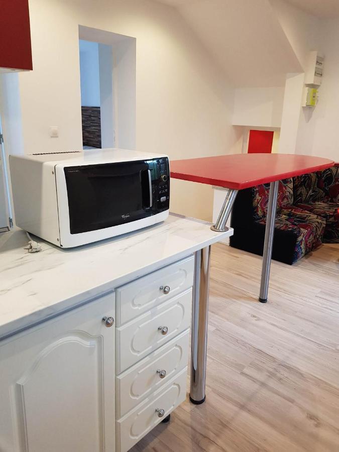 05 - Tres Joli 3 Pieces Neuf 2 Chambres, Logement Tout Equipe Pour 1 A 4 Personnes Maximum, Vue Sur Jardin Avec Parking Privatif, Grand Fourgon Possible, Tout Le Linge De Maison Est Fourni Annesse-et-Beaulieu Exterior foto